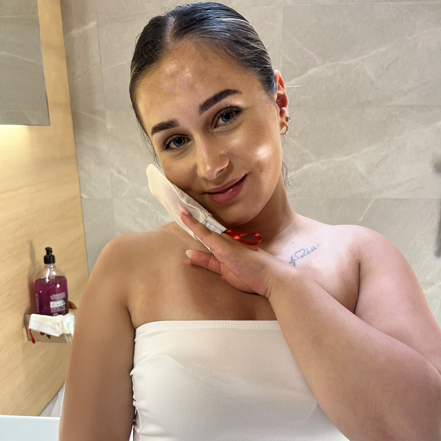 Gant Exfoliant en Soie - Visage